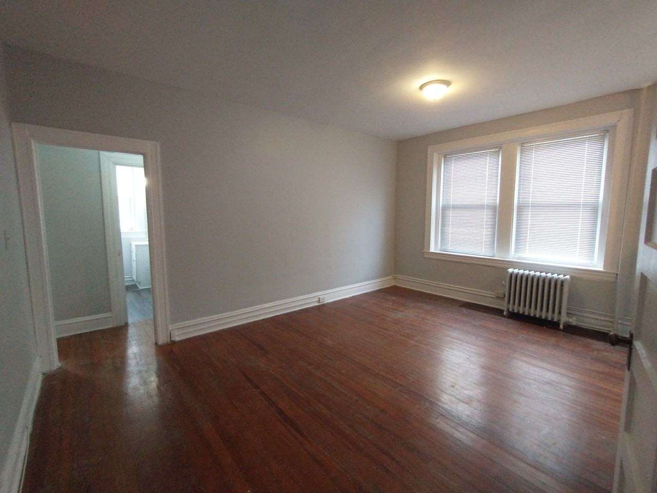 307 Dolphin St #3A - Photo 3 of 13