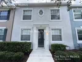 featured image of 3548 Peppervine Dr