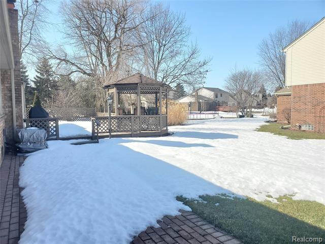 22267 Heatherbrae Way S #NA - Photo 4 of 30