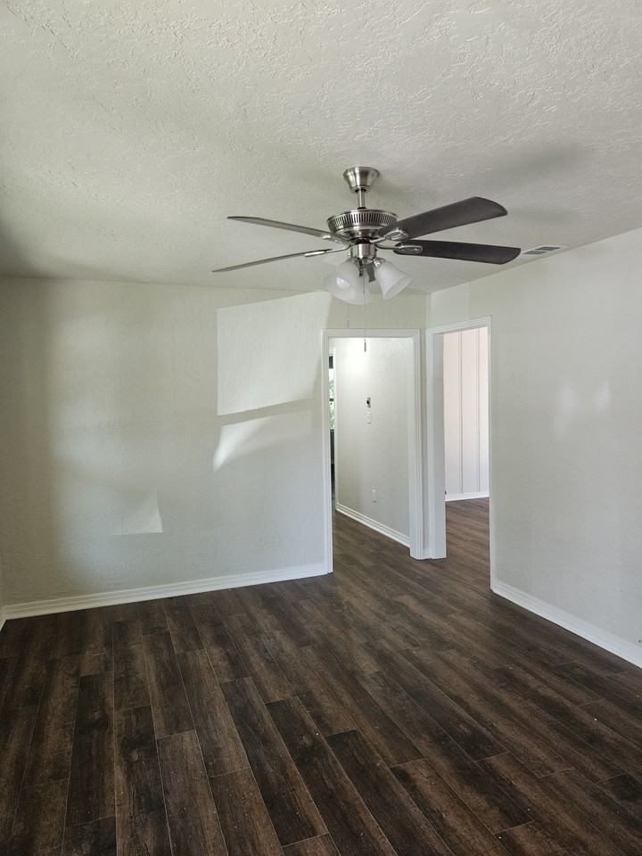 1322 Us Highway 271 N #NA - Photo 3 of 15