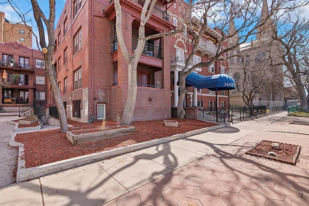 1540 N Logan St #34 - Photo 6 of 14