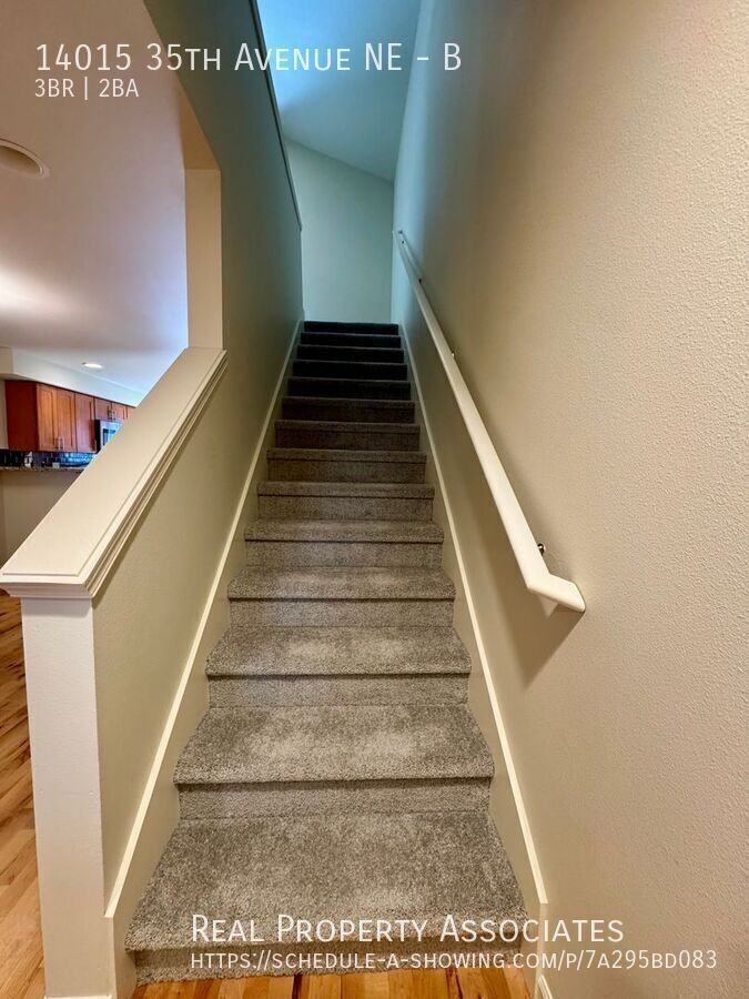 14015 35th Ave Ne #B - Photo 7 of 15