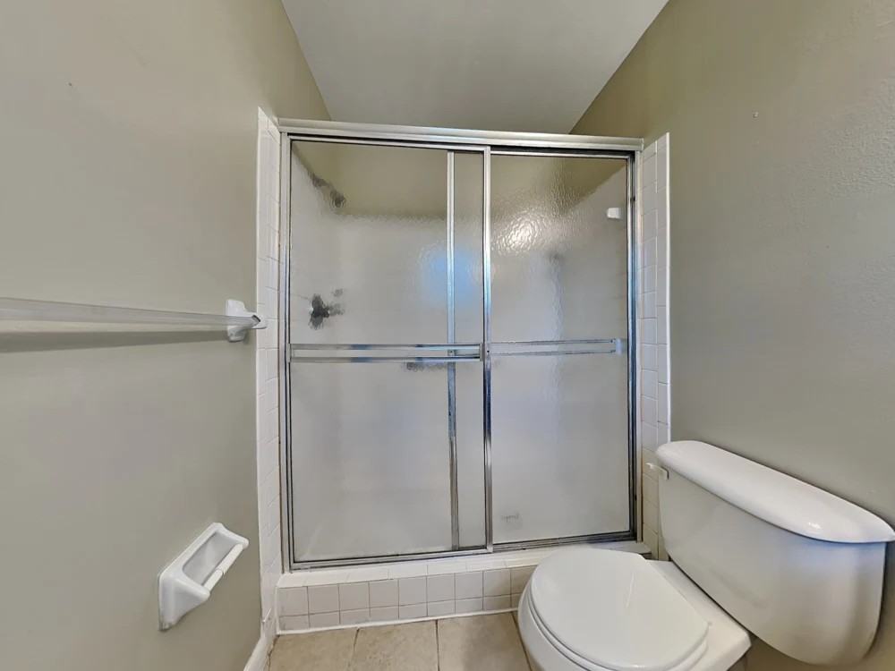 3207 West Euclid Avenue - Photo 3 of 9