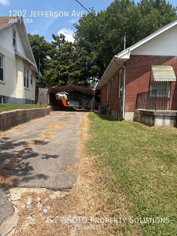 1202 Jefferson Ave - Photo 2 of 23