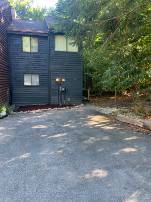 8 Alpine Dr - Photo 2 of 29