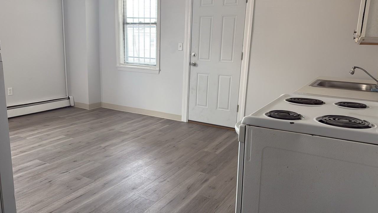 464 Wethersfield Ave #2N - Photo 2 of 8