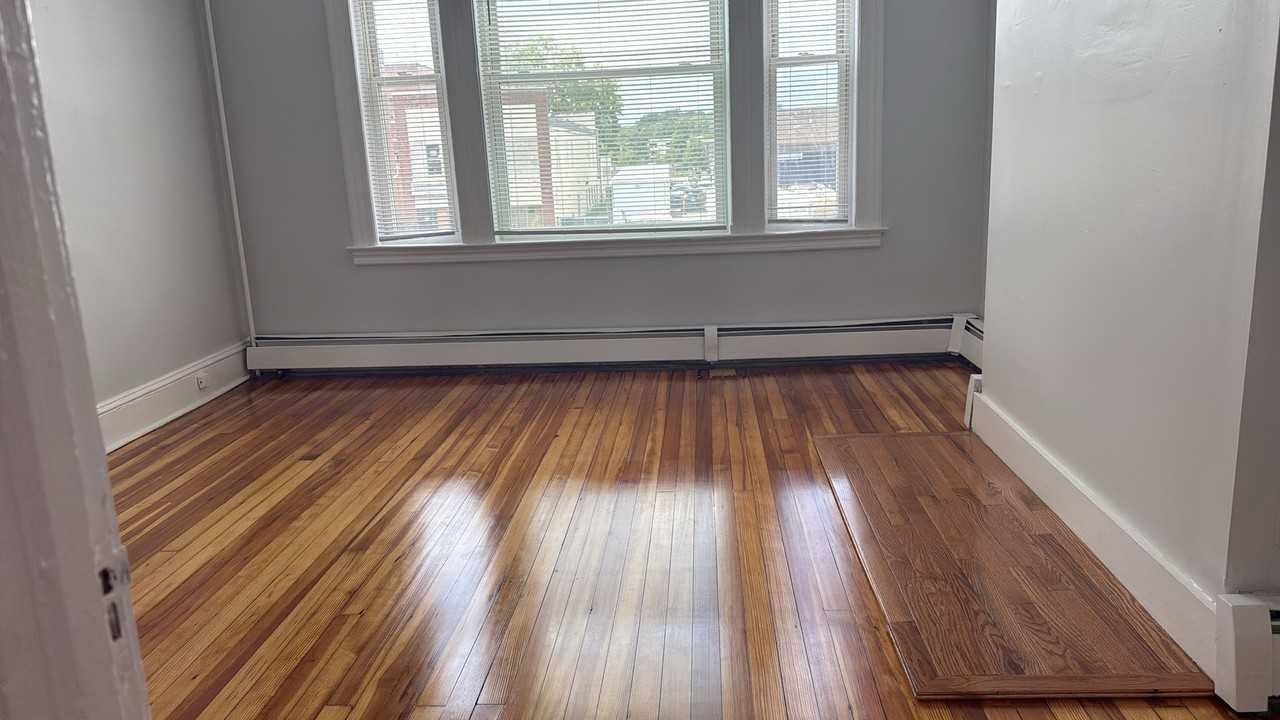 464 Wethersfield Ave #2N - Photo 4 of 8