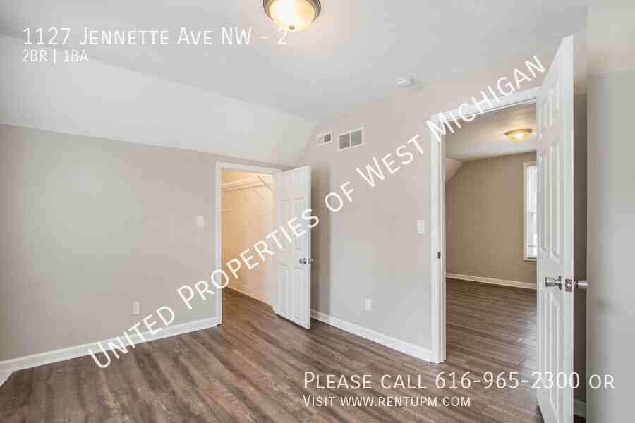 1127 Jennette Ave Nw #2 - Photo 6 of 21