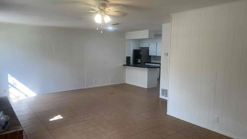 9830 Ann Ave - Photo 5 of 9