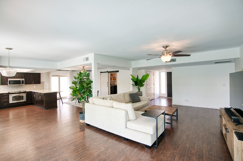 7623 N Via Del Paraiso - Photo 3 of 17