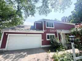 featured image of 7 Winterberry Trl