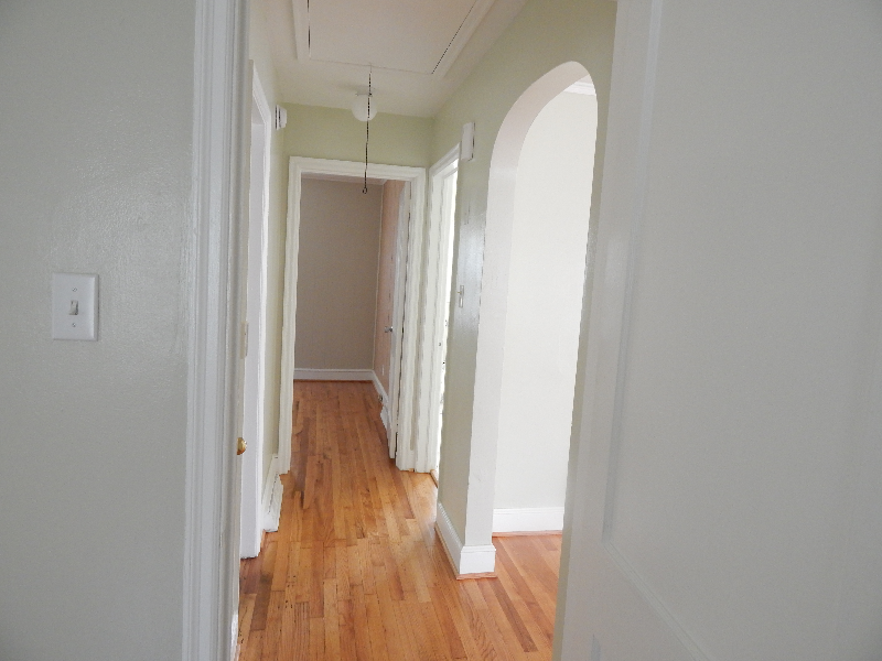 320 S Branch St - Photo 5 of 8
