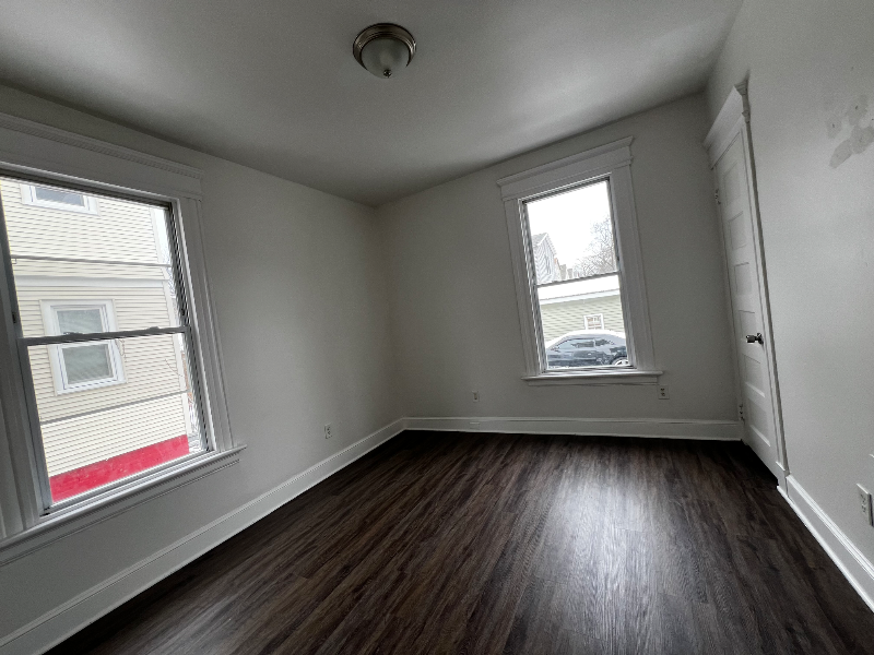 879 Elm St #1 - Photo 4 of 16