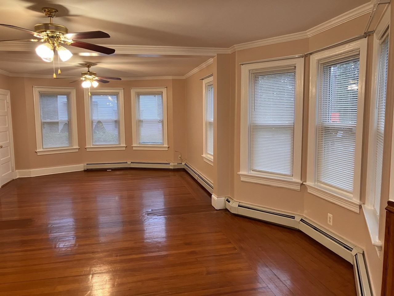 39 7th St #1stFL - Photo 2 of 6
