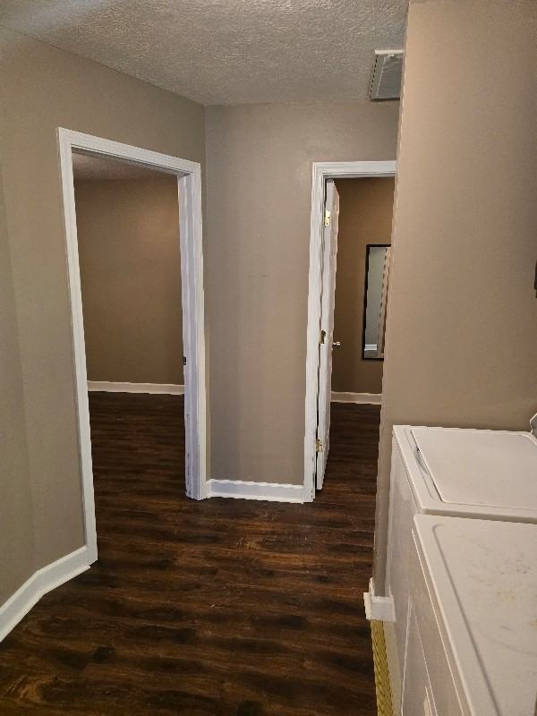 1923 Shelby St - Photo 7 of 14