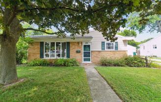 4900 Woodlyn Dr - Photo 1 of 1