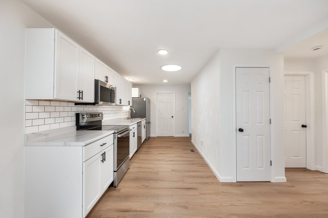 2702 E Main St - Photo 7 of 20
