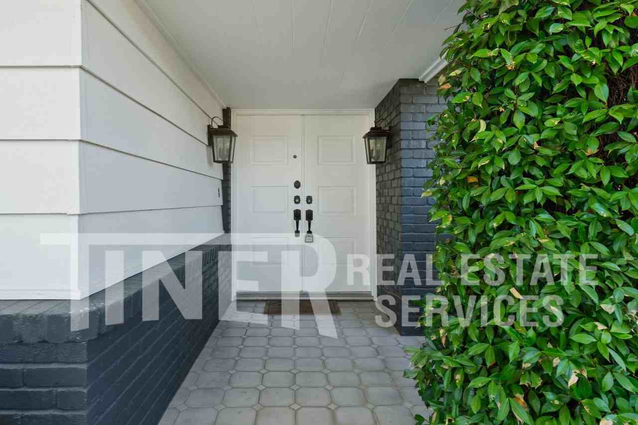 5100 Turnsberry Ct - Photo 7 of 28