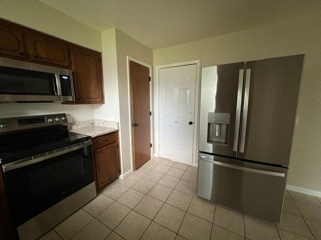 1512 Patricia Dr - Photo 6 of 9
