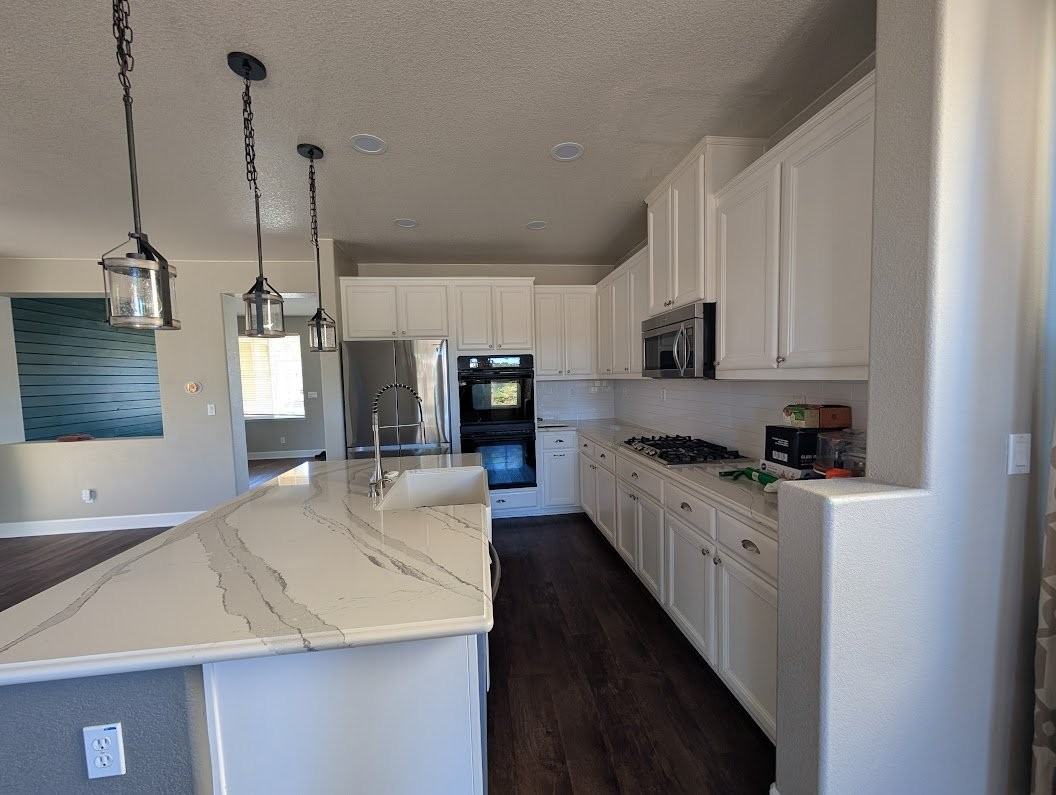 208 Yellow Rose Cir - Photo 5 of 17