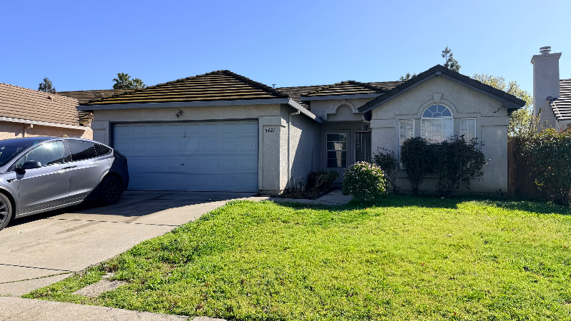 5421 Governor Cir
