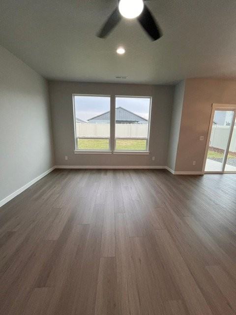 10484 W Teratai St - Photo 3 of 12