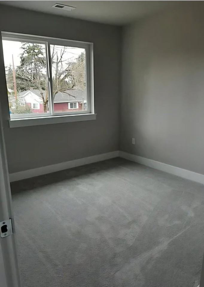 7118 Se Fern Ave - Photo 6 of 11