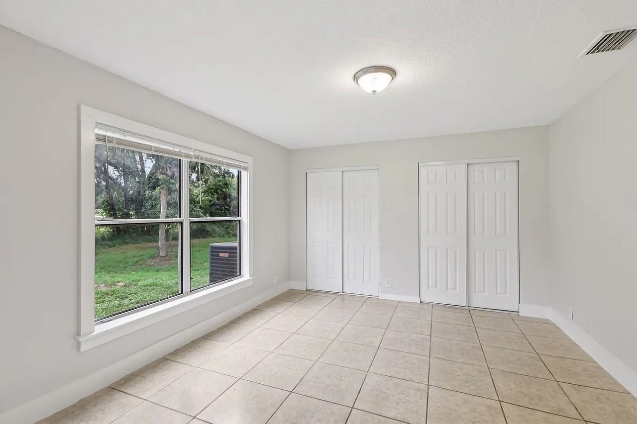 11382 59th St N - Photo 3 of 10