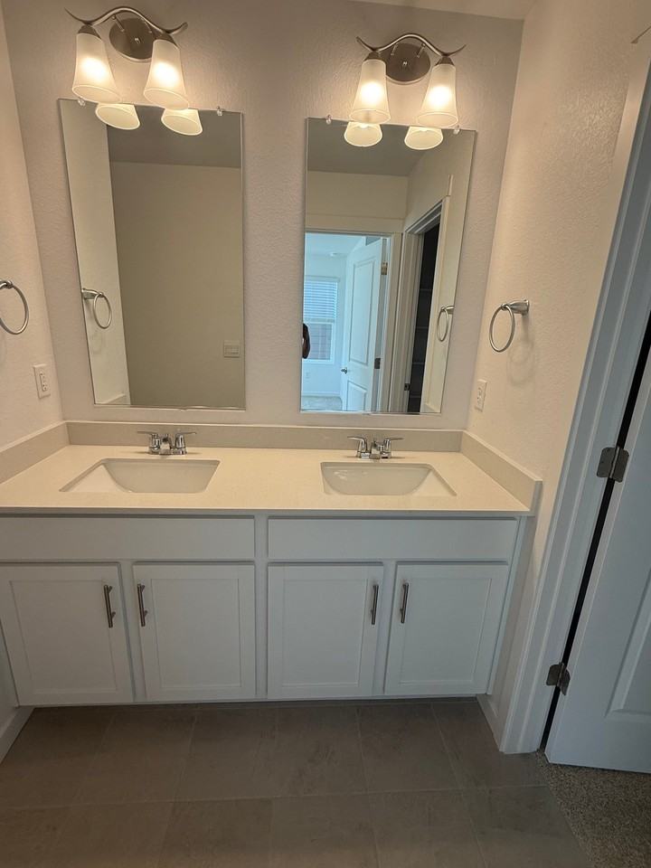 1508 Higgins Creek Dr - Photo 5 of 14