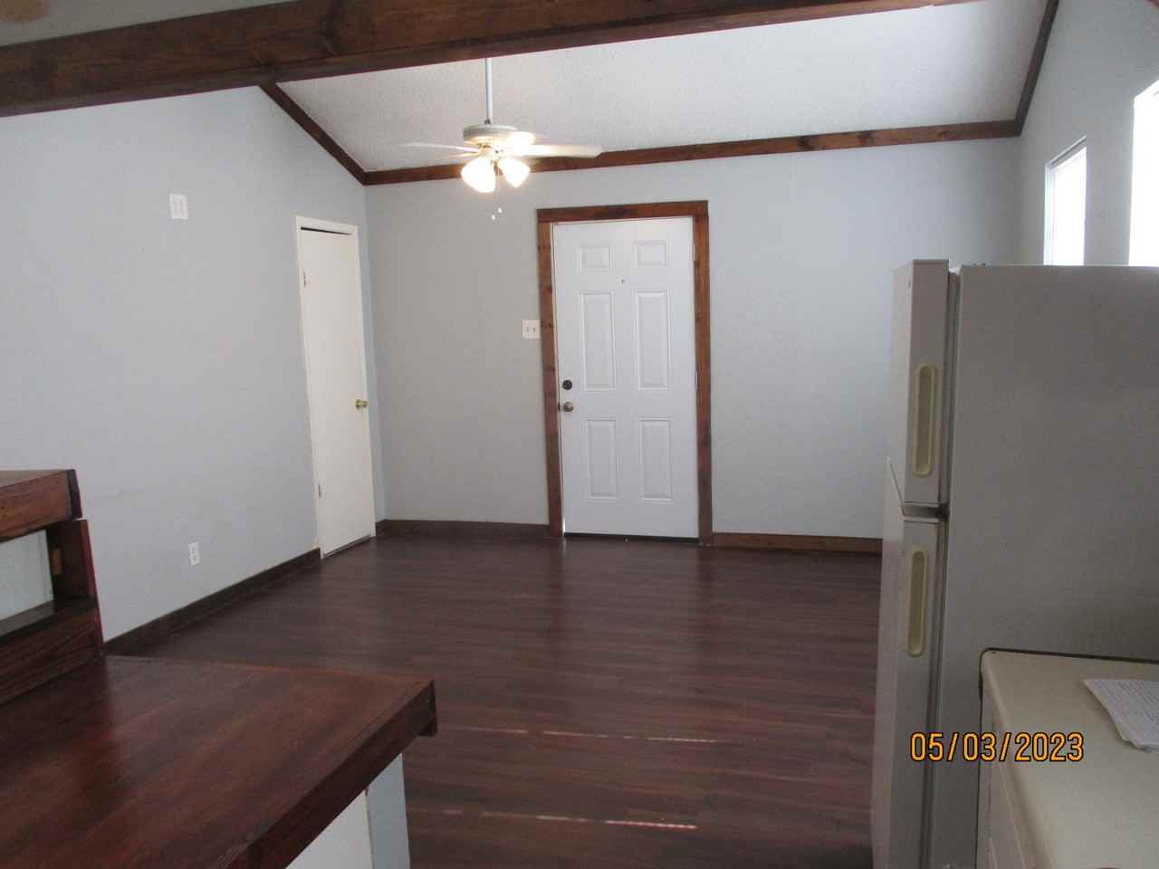 1210 Oak St #1210 - Photo 6 of 13