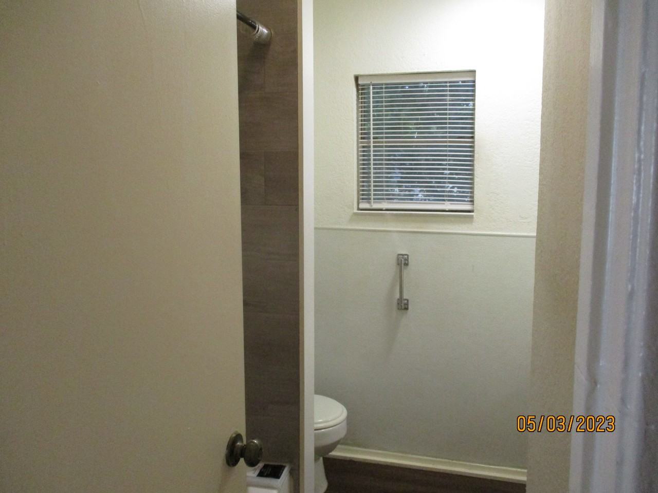 1210 Oak St #1210 - Photo 7 of 13