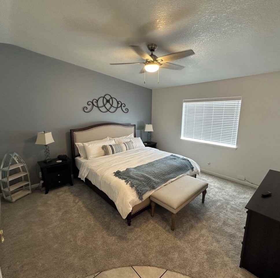 150 Monsoon Ln - Photo 3 of 16