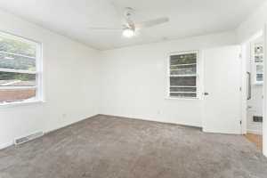 featured image of 3224 Windsor Ln