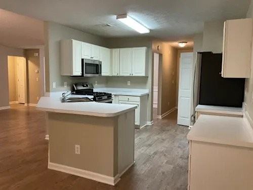 2195 Whitehall Dr Ne - Photo 2 of 2
