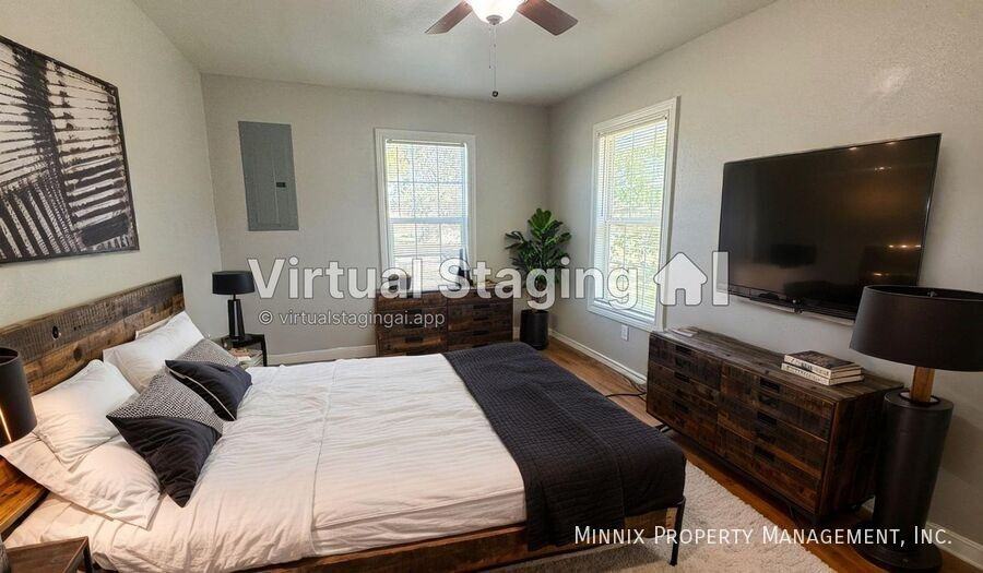 755 W Knox St #1 - Photo 2 of 24