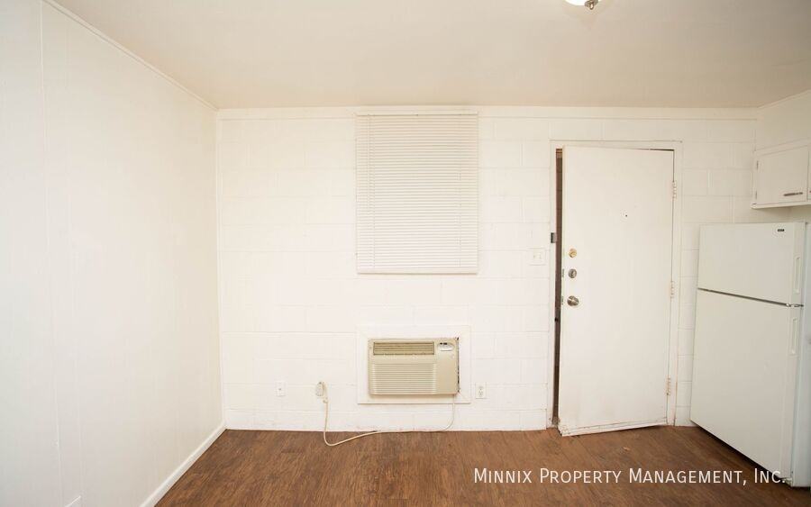 2212 2nd St #5 - Photo 7 of 12