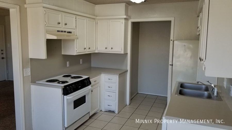9612 Elmwood Ave #A - Photo 4 of 9
