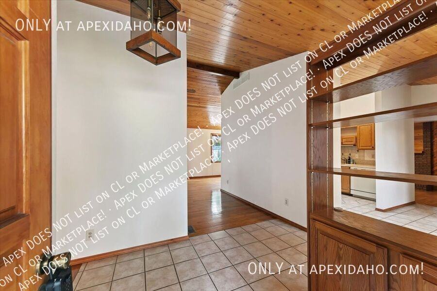 3651 N Stone Creek Way - Photo 3 of 50