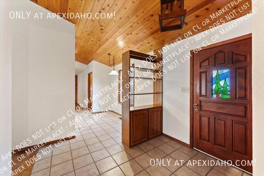 3651 N Stone Creek Way - Photo 4 of 50