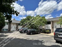 featured image of 724 Salem St #C