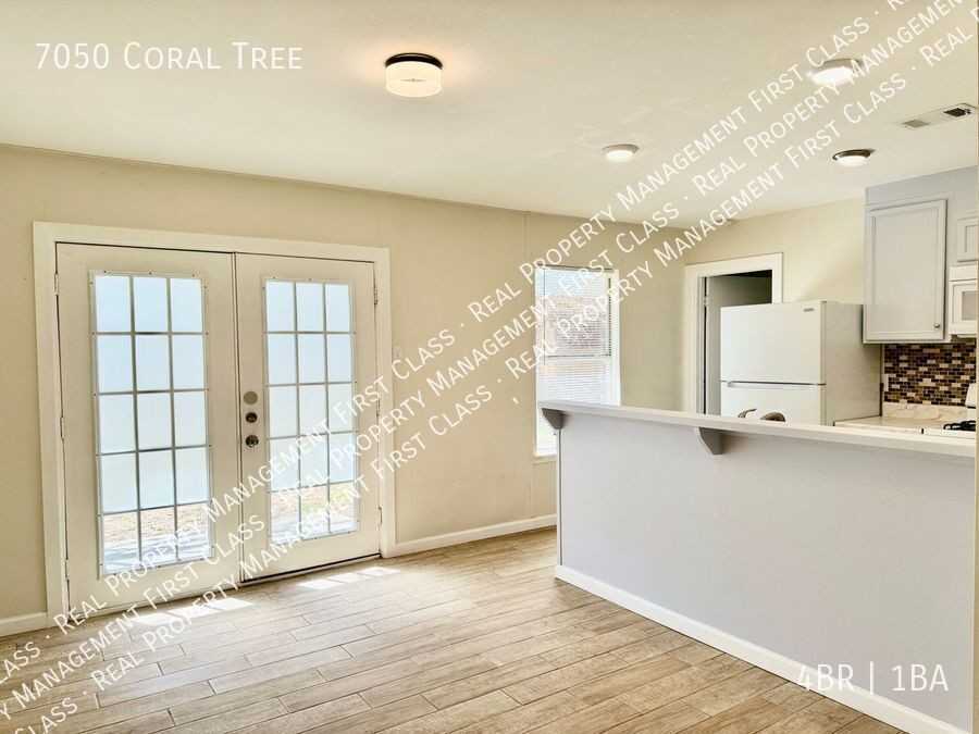 7050 Coral Tree Ln - Photo 6 of 20