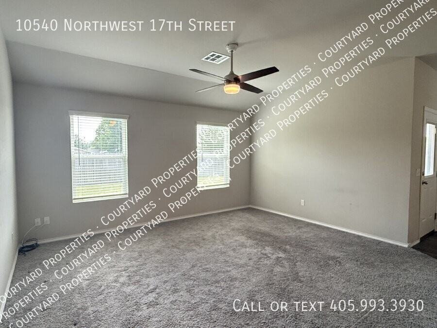 10540 Nw 17th St - Photo 3 of 20