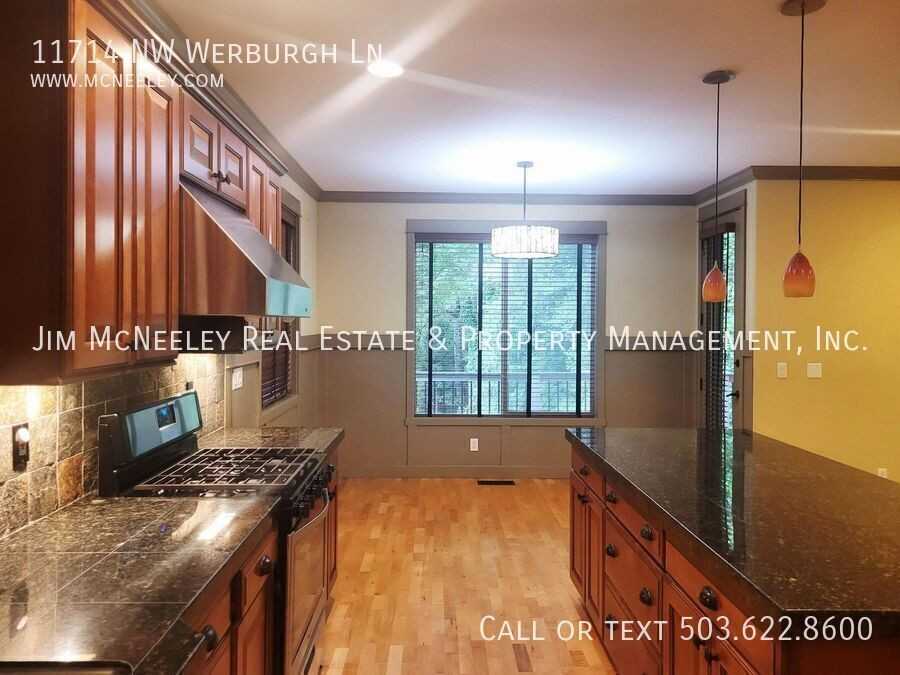 11714 Nw Werburgh Ln - Photo 4 of 19
