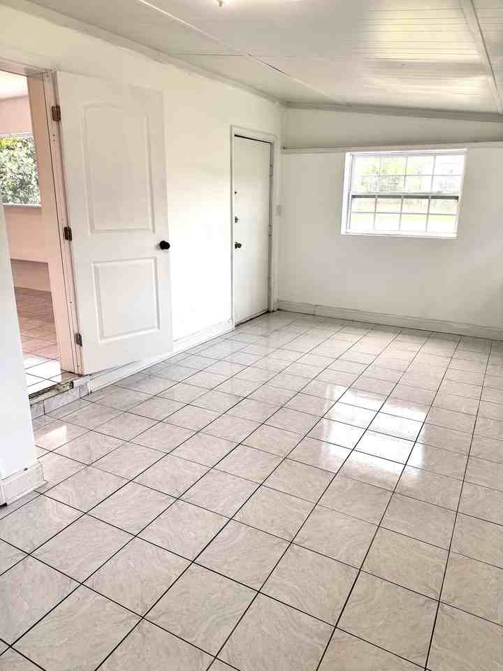 2856 Beachwood Blvd #1 - Photo 5 of 14