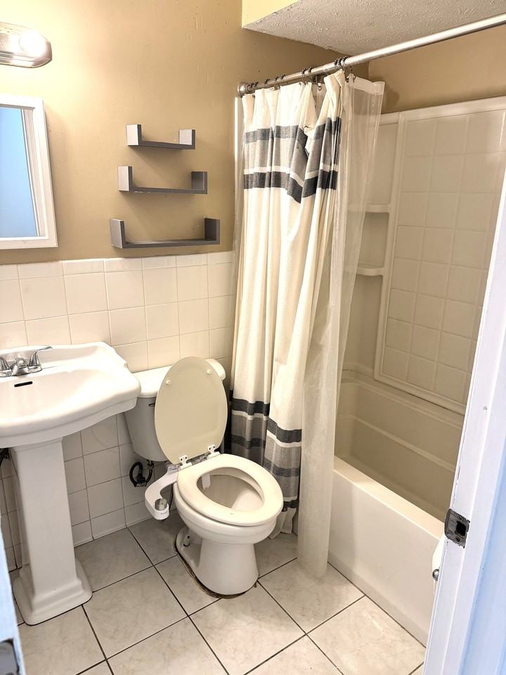 2856 Beachwood Blvd #1 - Photo 6 of 14