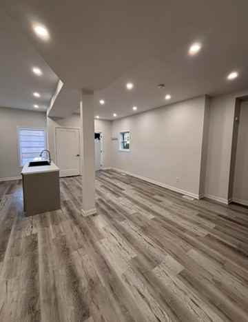 160 Bayswater Ave - Photo 5 of 26