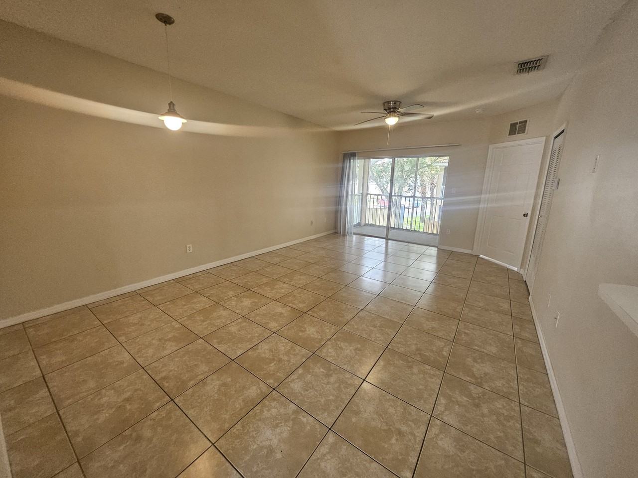 13216 Villa Vista Dr #201 - Photo 6 of 20