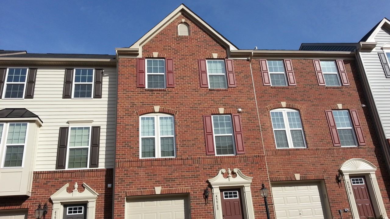 45986 Iron Oak Ter #1 - Photo 5 of 43