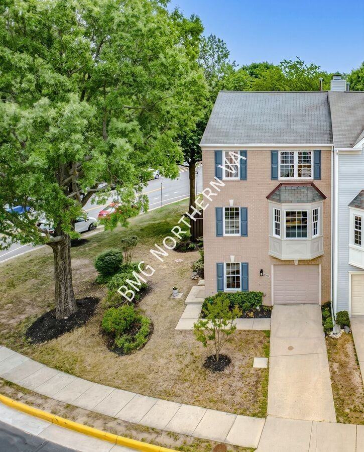 6001 Keble Dr - Photo 2 of 50