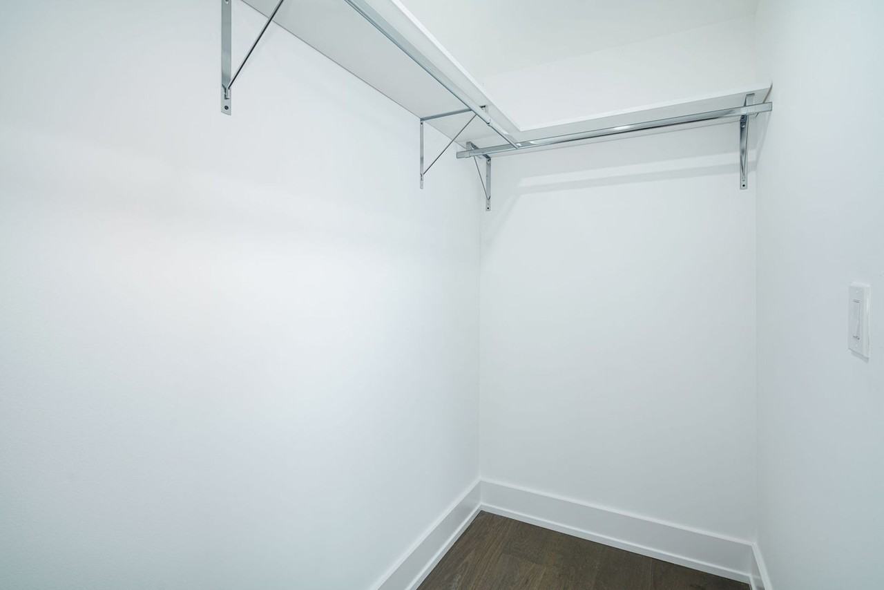1746 N Hope St - Photo 7 of 50